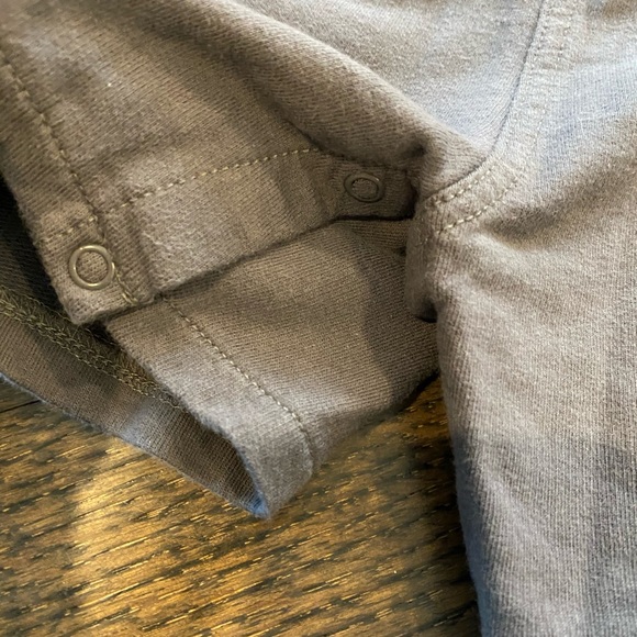 Toddler boy dinosaur shortalls set - Picture 4 of 8